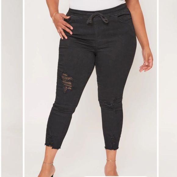 YMI High Rise Ankle Distressed Joggers NWT - Picture 1 of 7